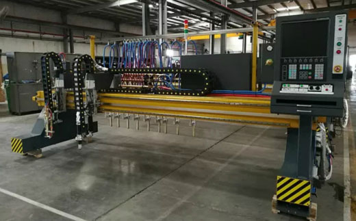 太阳城网址细腻等离子数控切割机