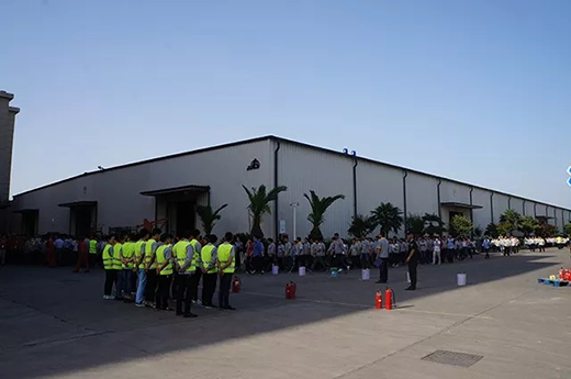 太阳城网址乐成举行2018年上半年消防疏散演习